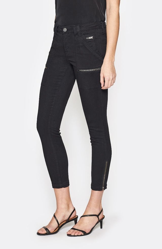 Joie Park Skinny Coated Pant in Caviar