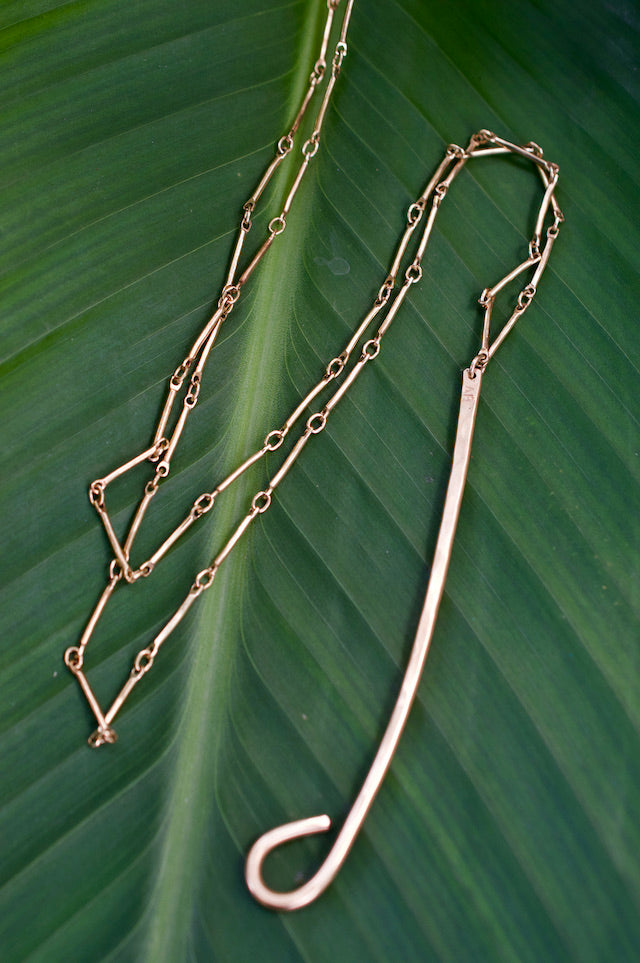 Alexis Russell Bar Chain Hook Necklace