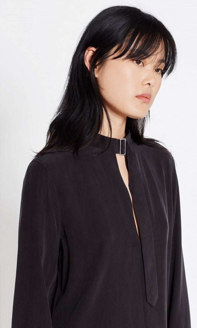 Janelle Silk Blouse in True Black