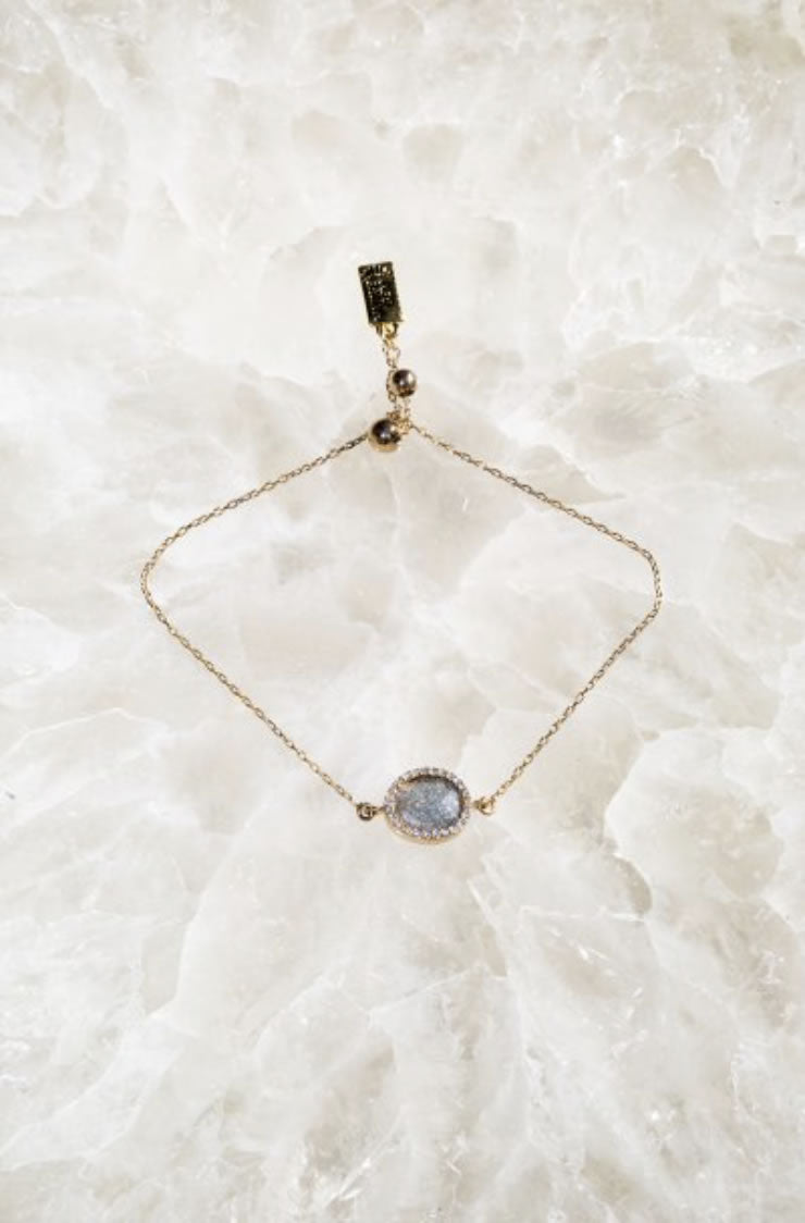 Native Gem Insight Bracelet in Smokey Gray Quartz