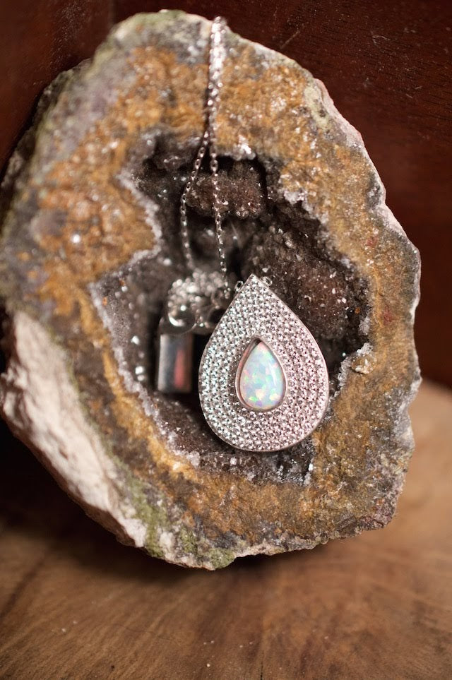 Native Gem Sterling Silver Tantra Necklace with White Opal